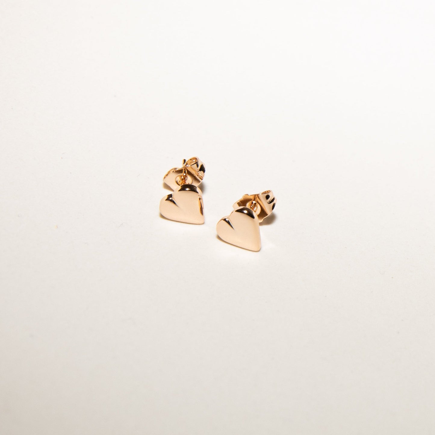 CUPID'S HEARTS STUDS