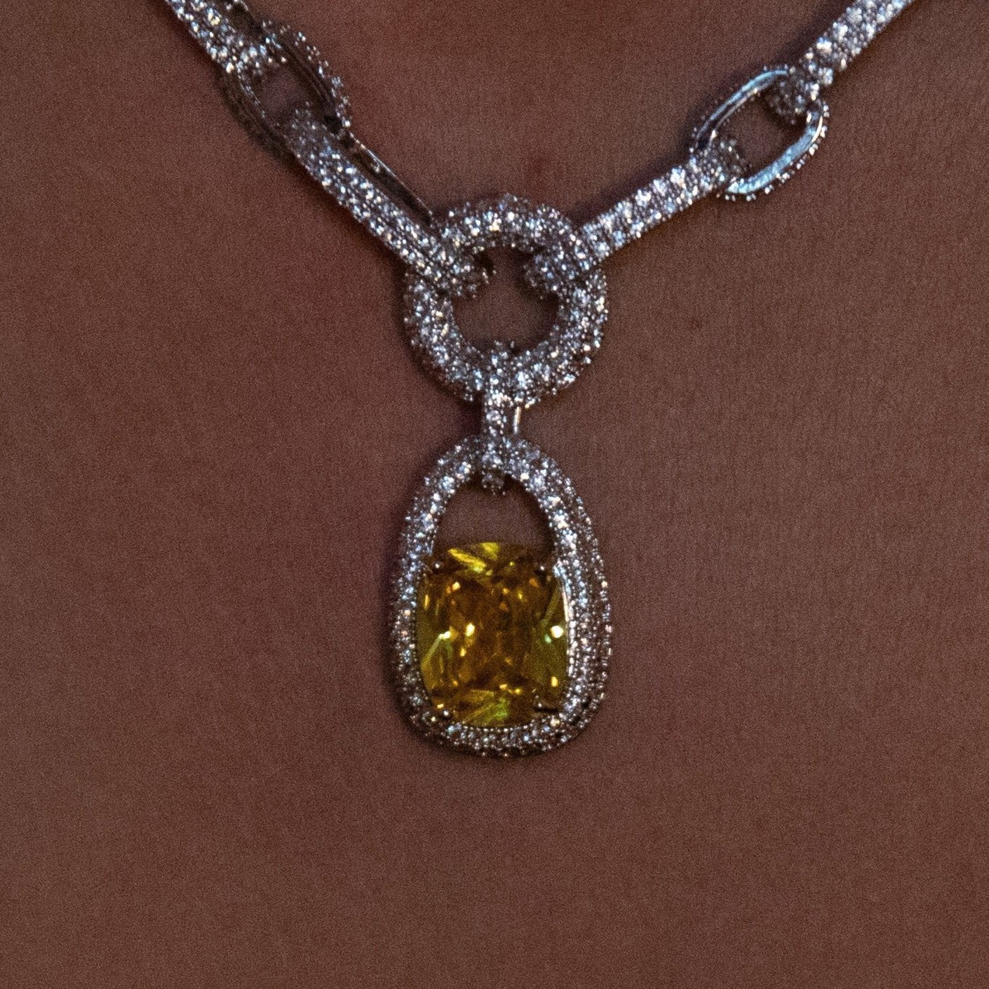 THE MILLIONAIRE NACKLACE