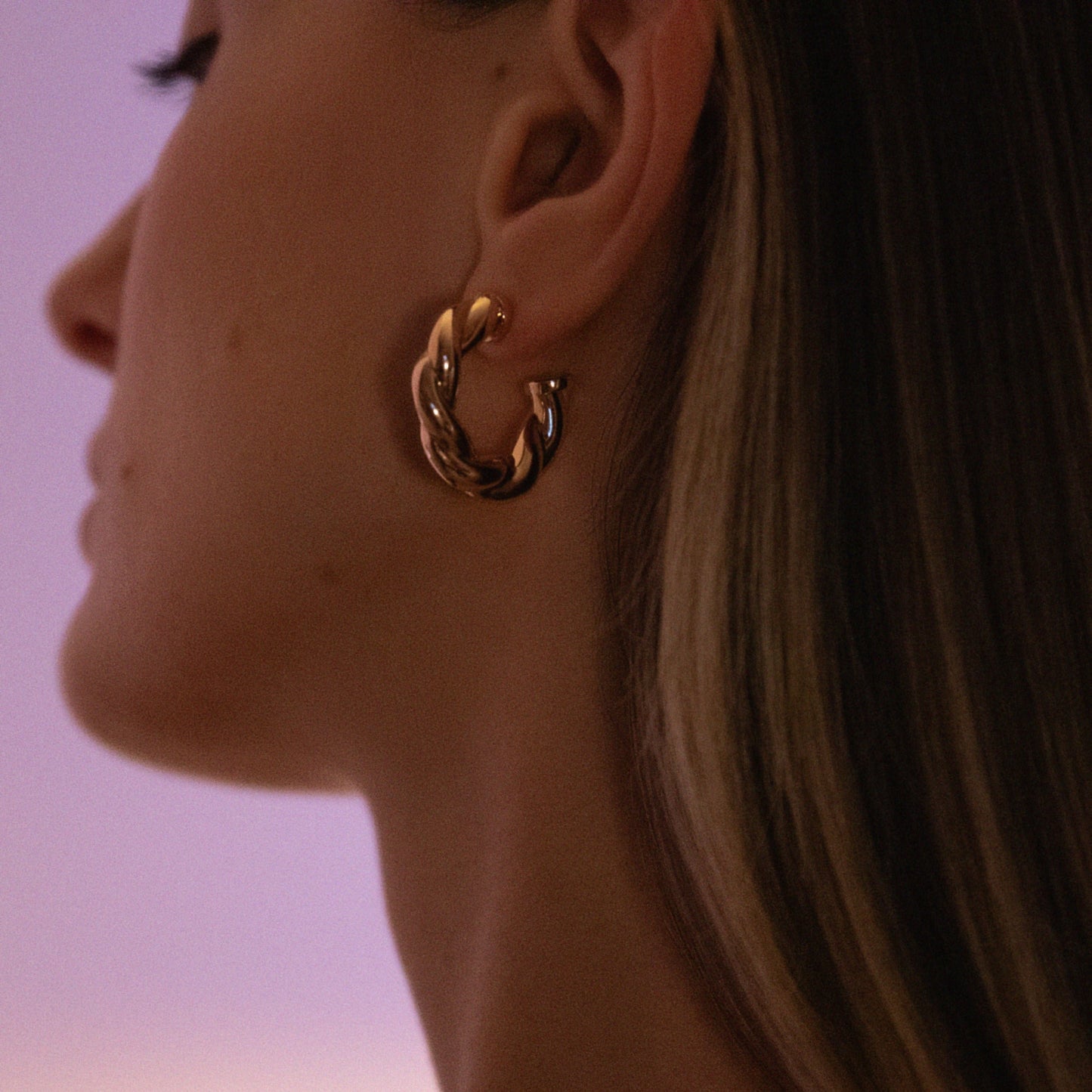BOUND HOOPS