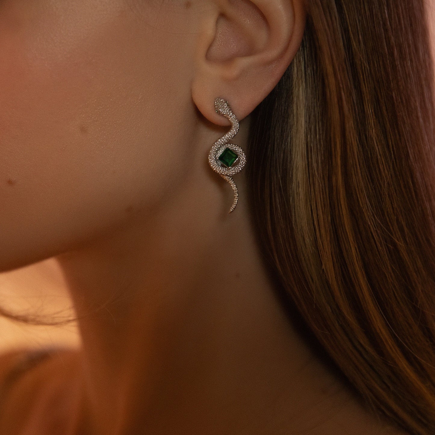 EMERALD EARRINGS